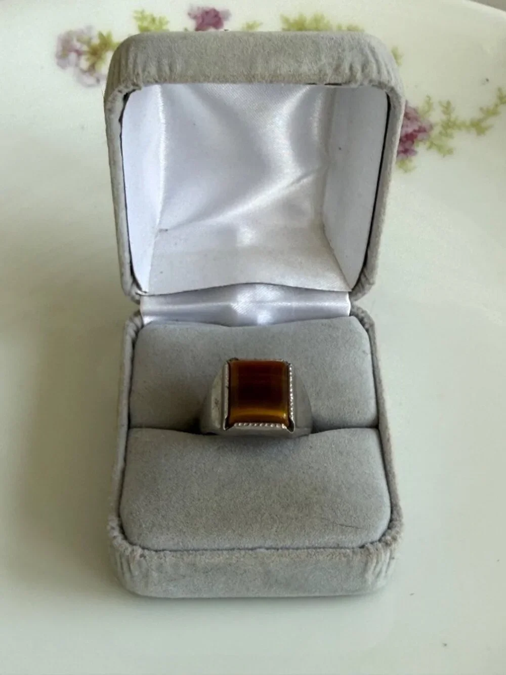 Vintage 60s Wallace Sterling Silver Banded Tigers Eye Ring Size 7